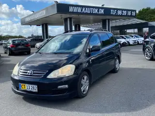 Toyota SportsVan 2,0 D-4D 116HK Van