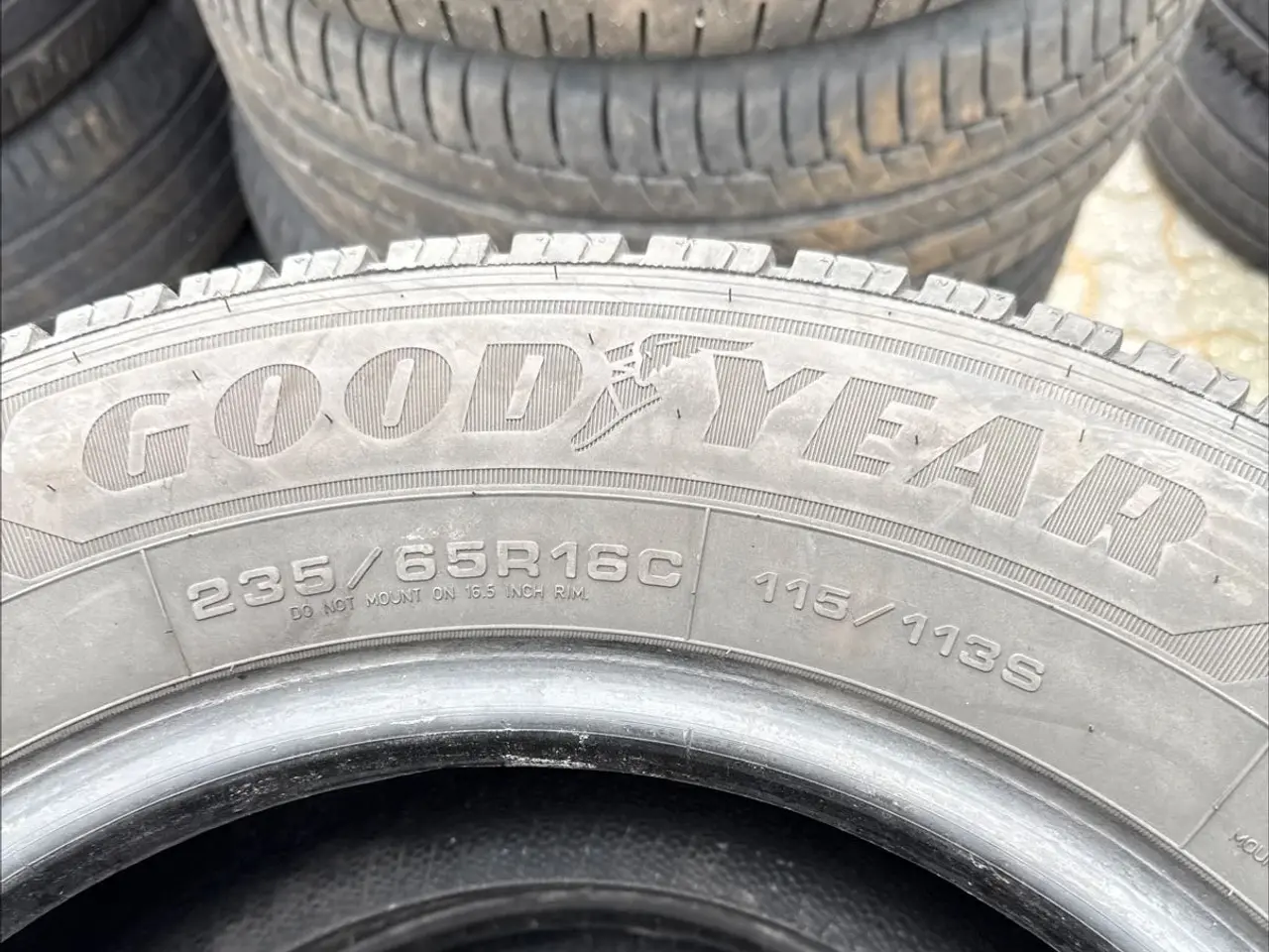 Billede 1 - Gode goodyear dæk med masser af mønster