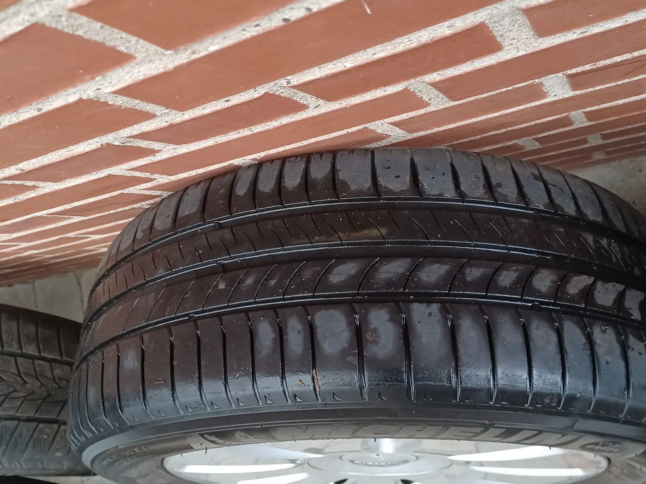 Billede 4 - Audi, VW alufælge med sommerdæk.