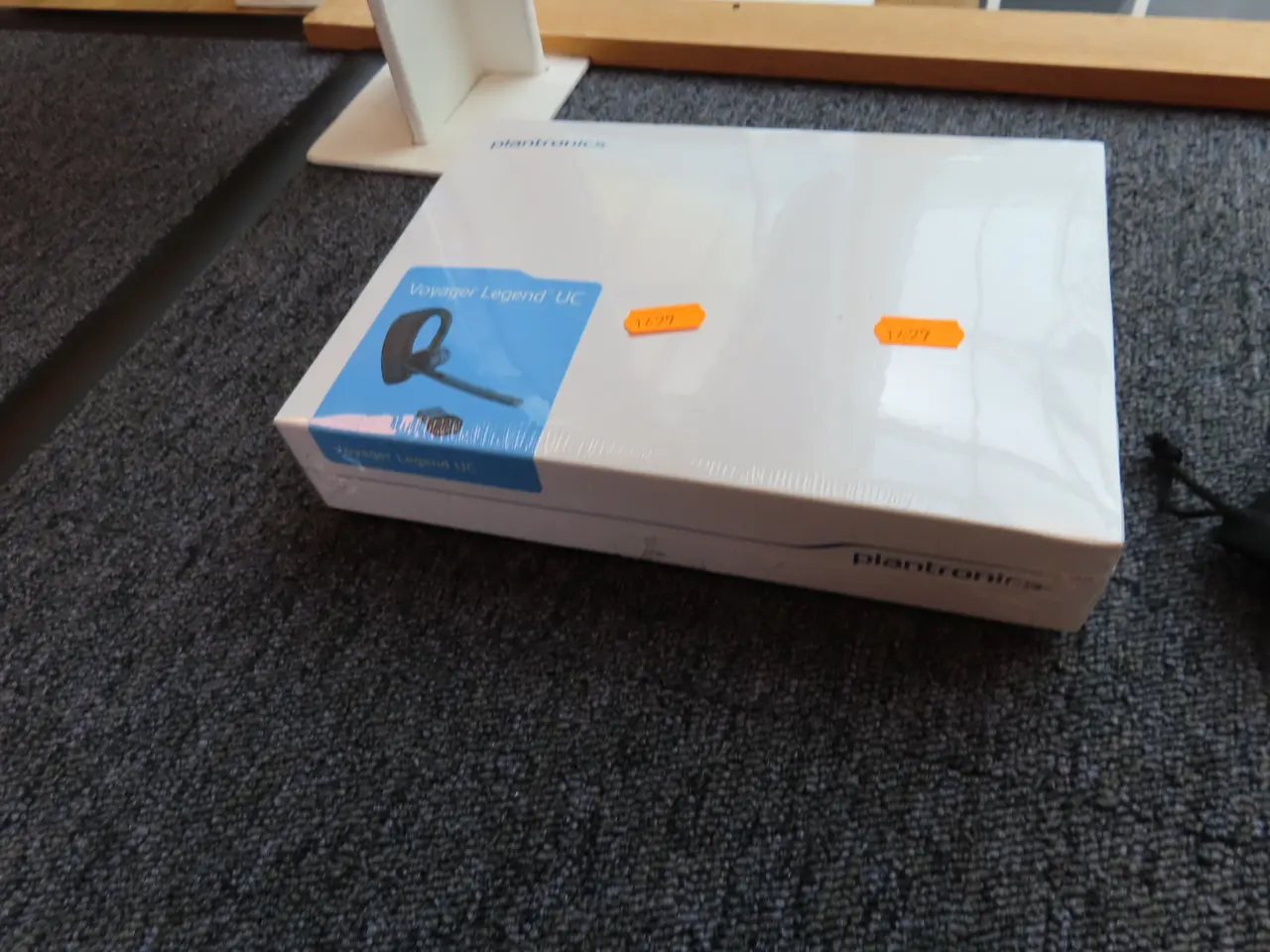 Billede 1 - Headset PLANTRONICS Voyager Legend UC