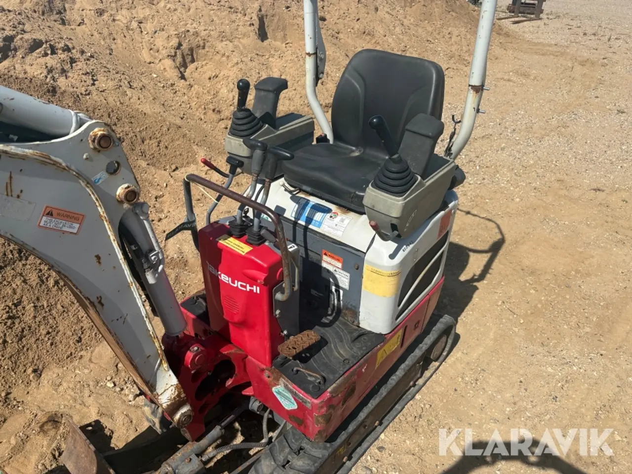 Billede 8 - Minigraver Takeuchi TB210R med tilbehør