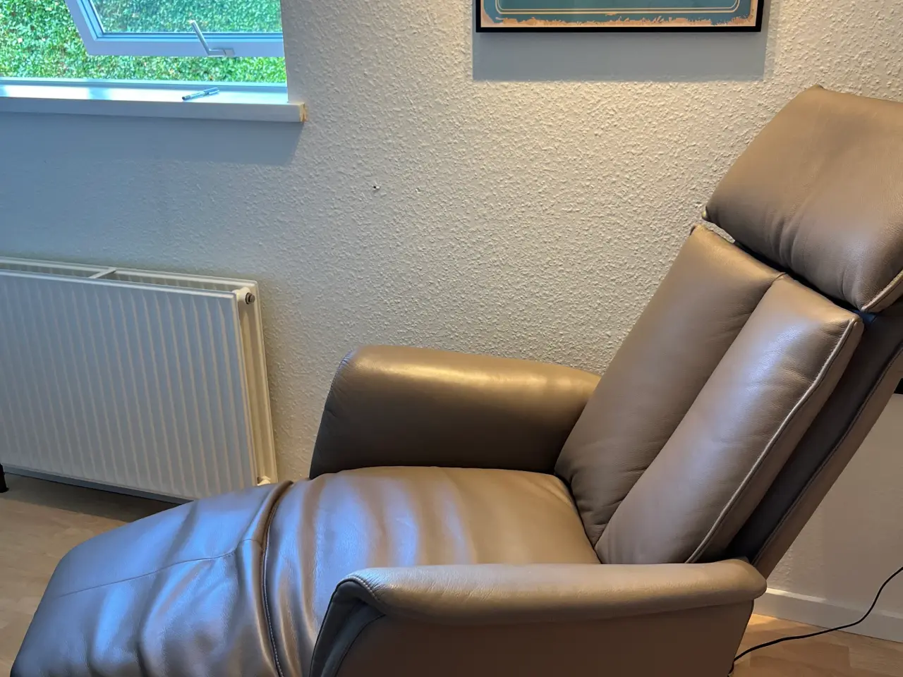 Billede 3 - Lænestol med fjernbetjening (comfortera)