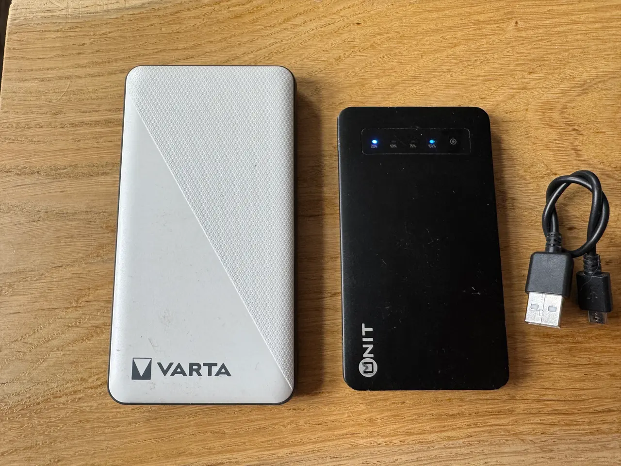 Billede 1 - Powerbank (Varta) sælges