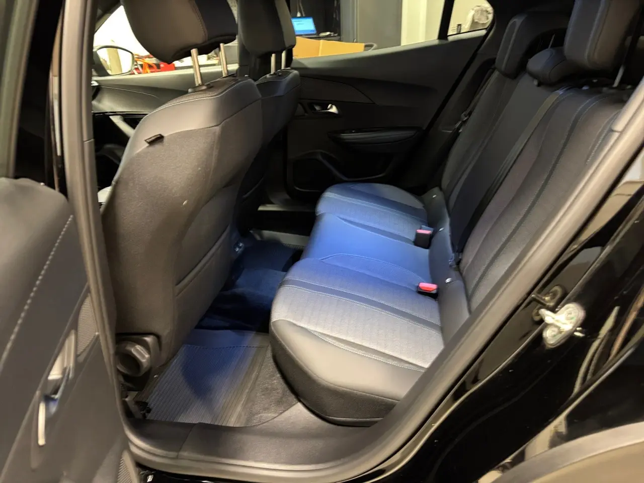 Billede 12 - Peugeot e-2008 50 Allure Pack