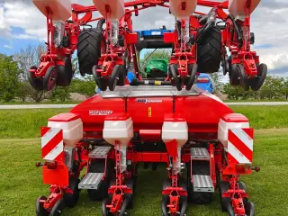 Maschio Gaspardo Mirka Isotronic 8