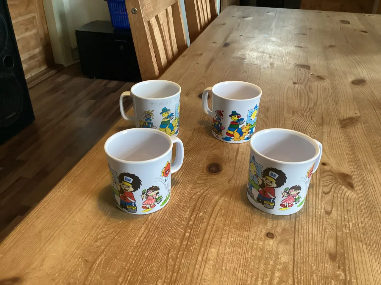 Billede 2 - Børne Service. Fætter Br, Bamse, Kaj og Andrea osv