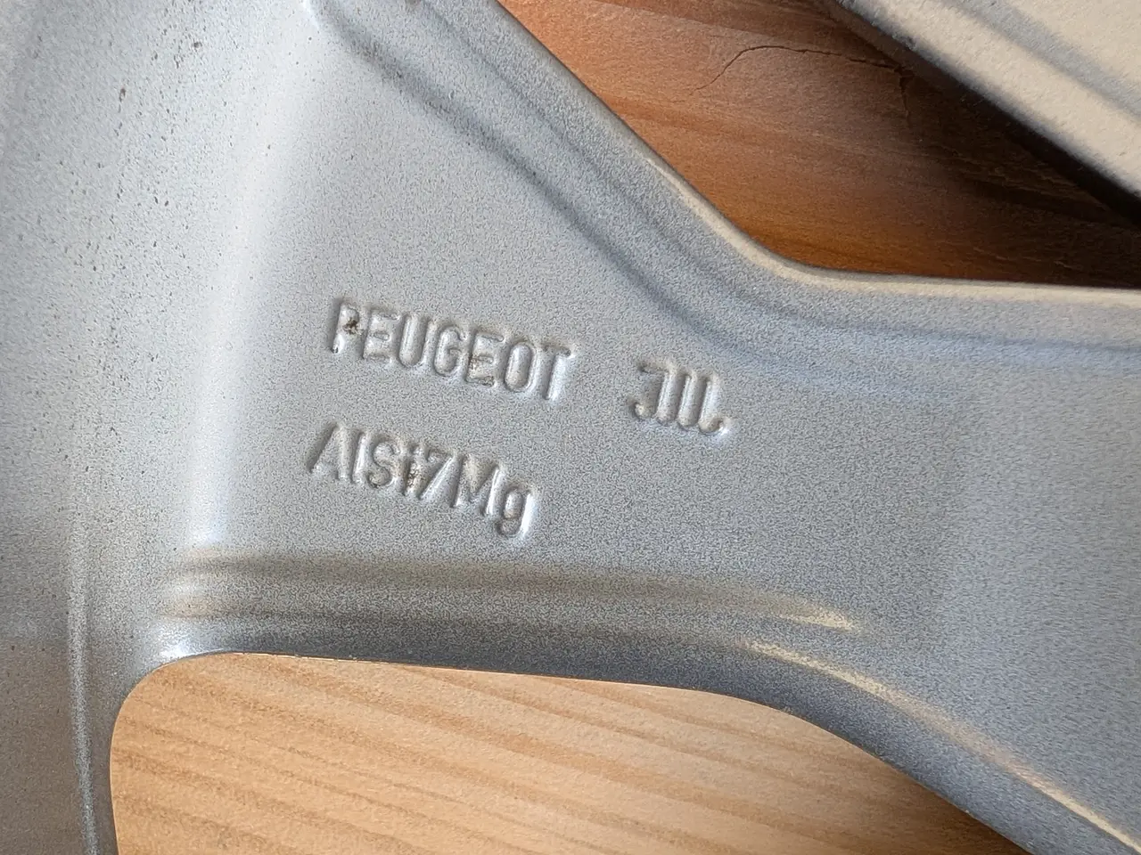 Billede 9 - 4 stk Org. alufælge til Peugeot 508 med vinterdæk