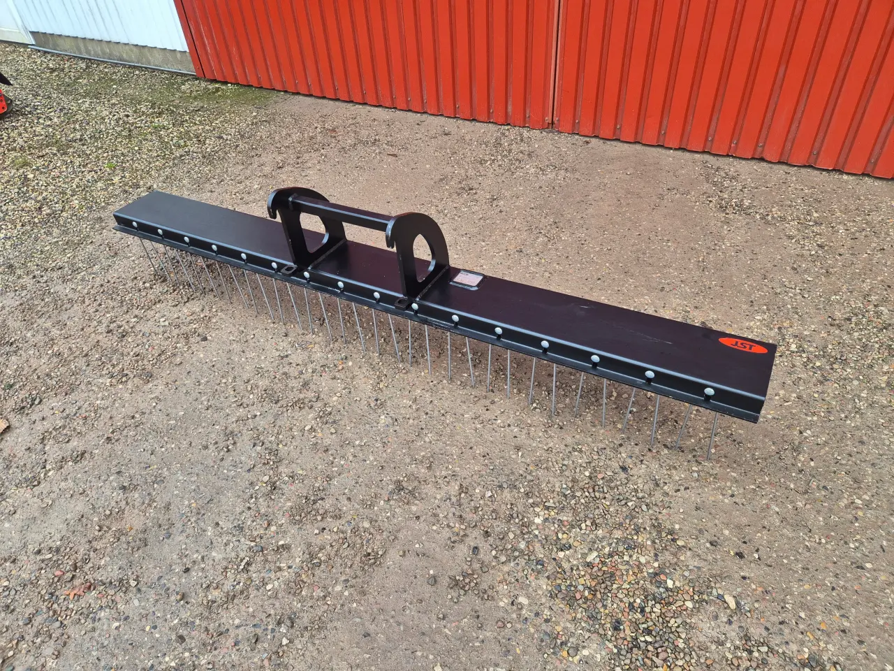 Billede 1 - JST Gårdspladsrive med Avant skifte.