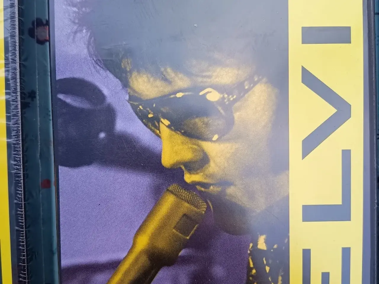 Billede 4 - VHS Elvis 5 film + 1 DVD + Fotobog.
