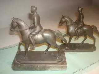 Kong KR X til hest- retro el antik,2 stk fin stand