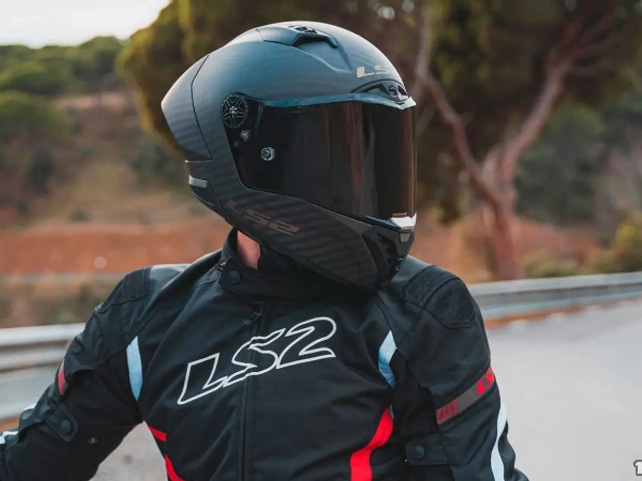 Billede 8 - LS2 Thunder Carbon GP Aero