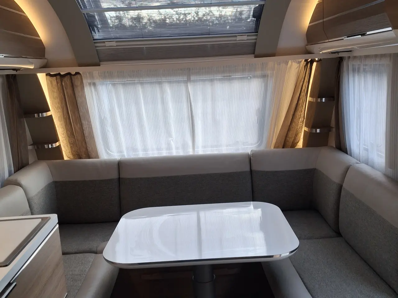 Billede 16 - Adria Supreme Adora  522 UP