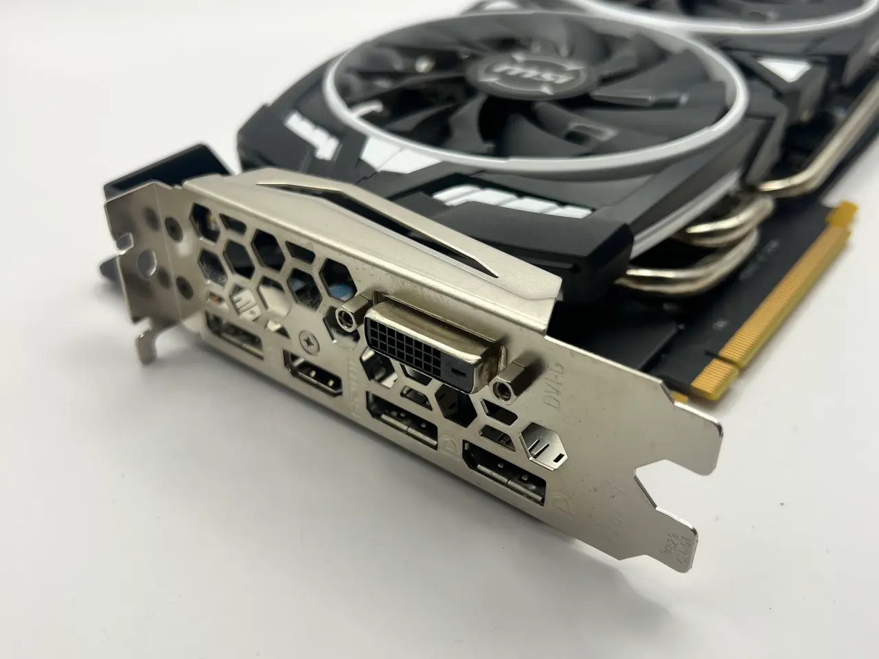 Billede 3 - MSI GeForce 1070 Armor 8G OC