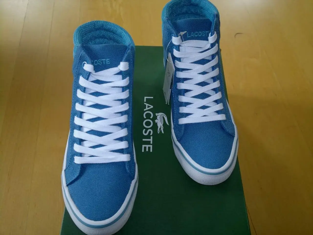 Billede 2 - Nye Lacoste high canvas sneakers. Str.30