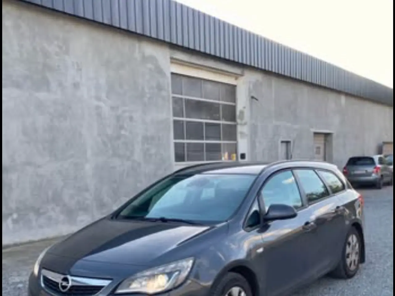 Billede 3 - Velkørende Opel Astra 2012
