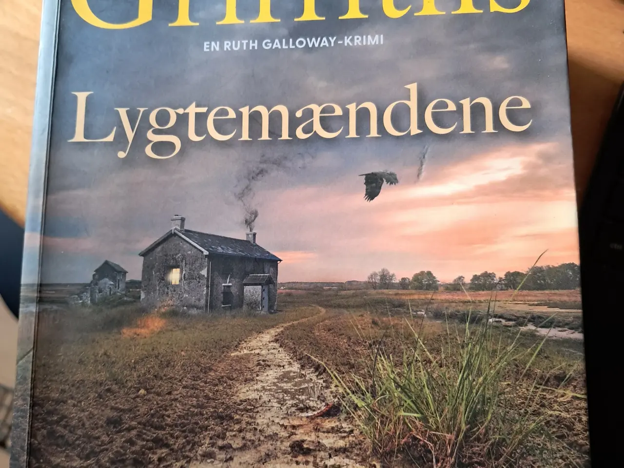 Billede 4 - Forfatter Elly Griffiths