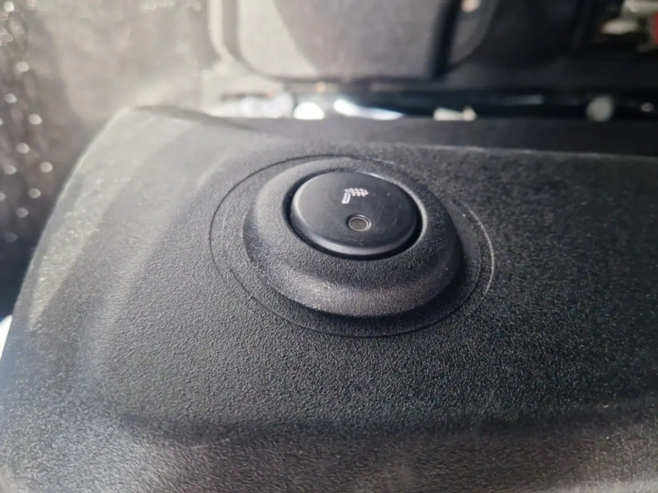 Billede 21 - Iveco Daily 3,0 35S18 Box m/lift AG8