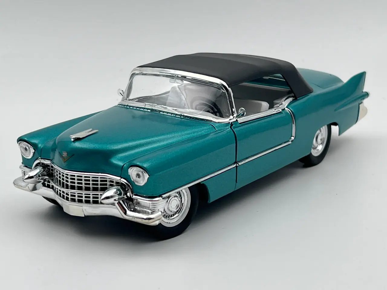 Billede 2 - 1955 Cadillac Eldorado 1:20 / 1:18