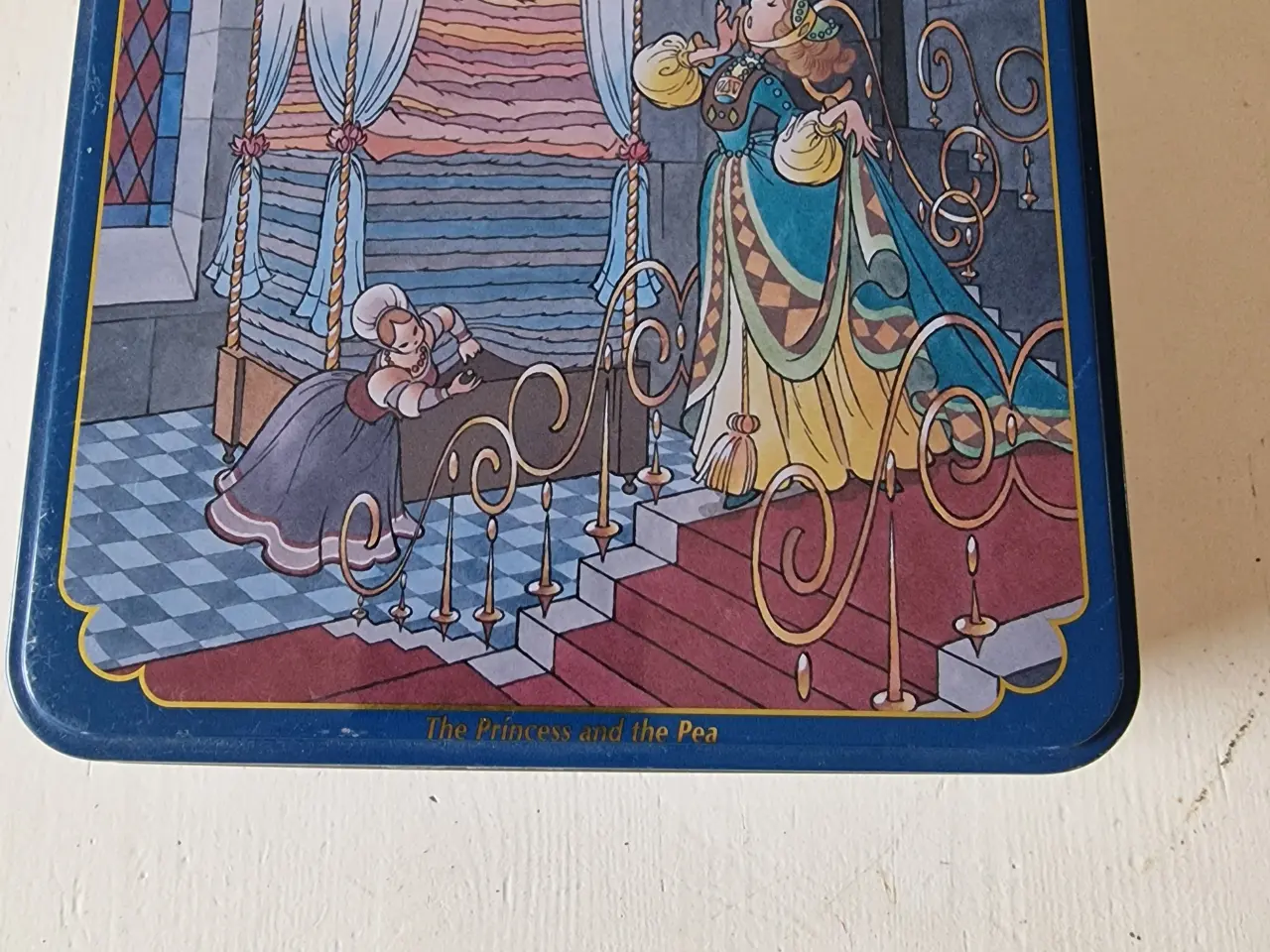Billede 1 - Dåse med H.C.Andersen motiv