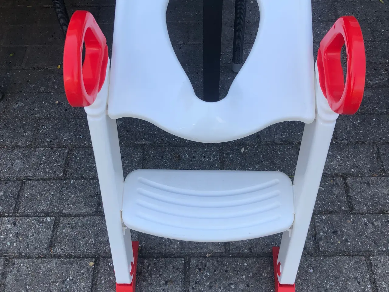 Billede 1 - Toilettræner 