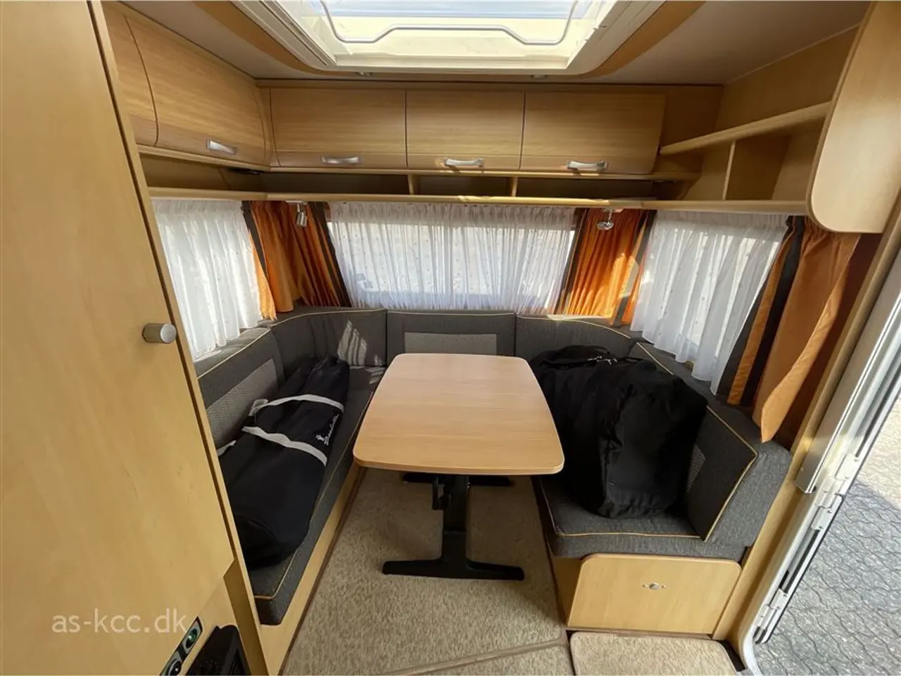 Billede 16 - 2007 - Dethleffs Camper 510 V Dethleffs Camper 510 V årg. 2007 incl, mover , Isabella 3 m fortelt. 4 sovepladser, 5 siddepladser.