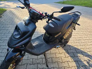Scooter. MotoCR HOT 50 SP 30 km/t