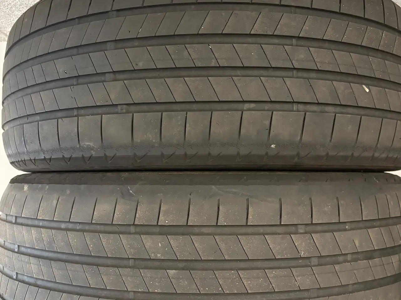 Billede 1 - 2 stk. Bridgestone Turanza 235/45R21 sommerdæk