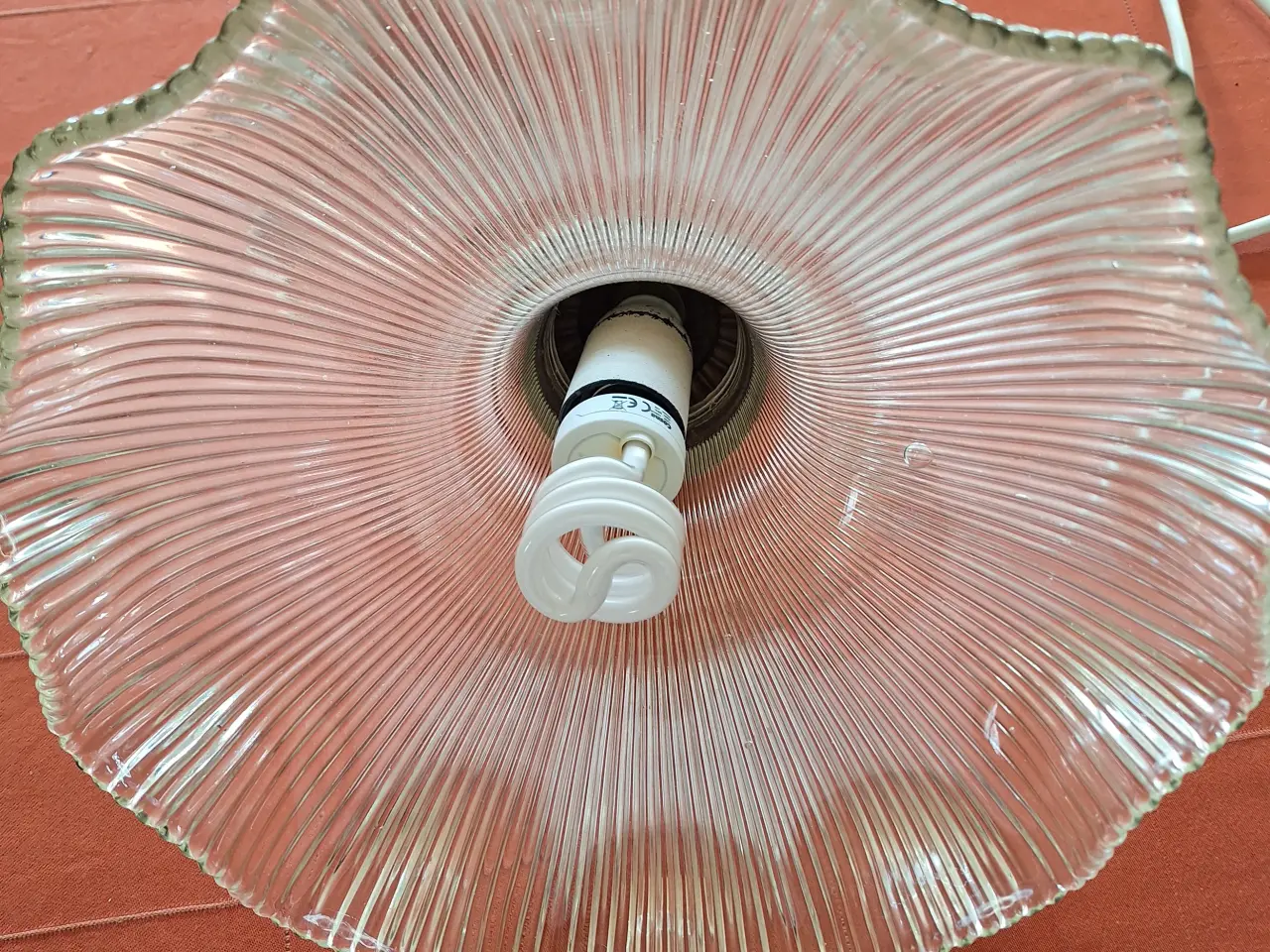 Billede 2 - Gammel glas lampe - bud modtages