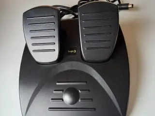 Playstation 2, Pedal