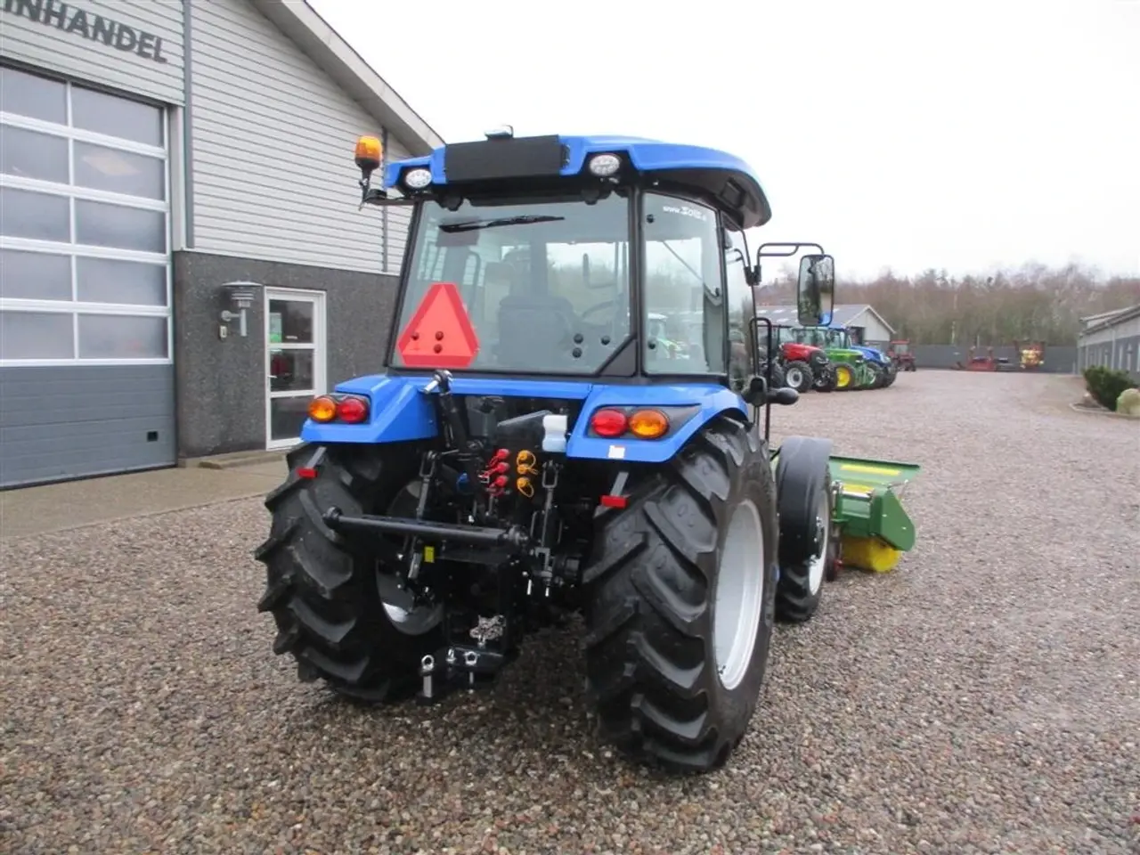 Billede 9 - Solis 60 Med frontlift, frontPTO og Thyregod kost