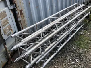 Eurotruss