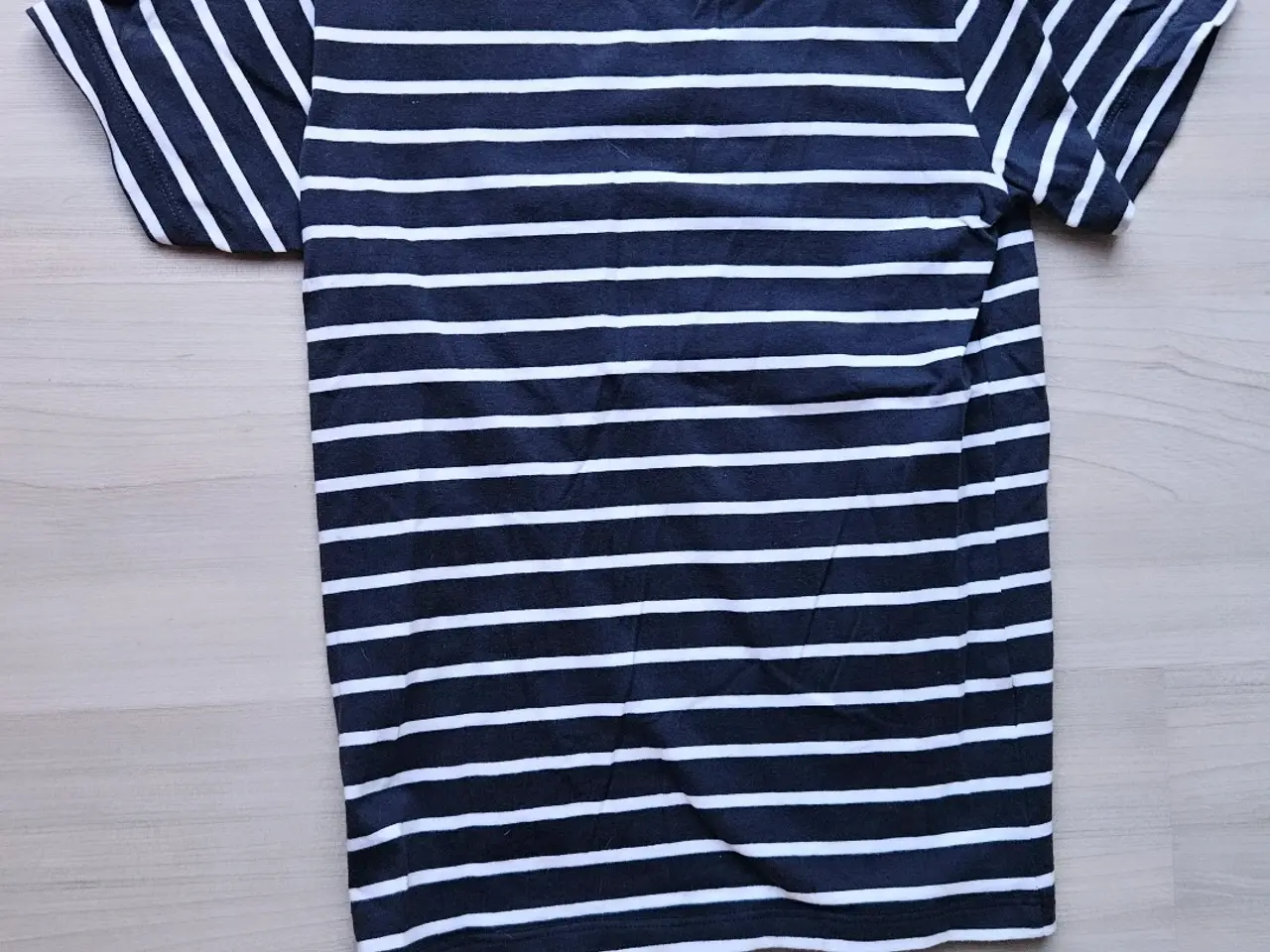 Billede 7 - T-shirts 134/140
