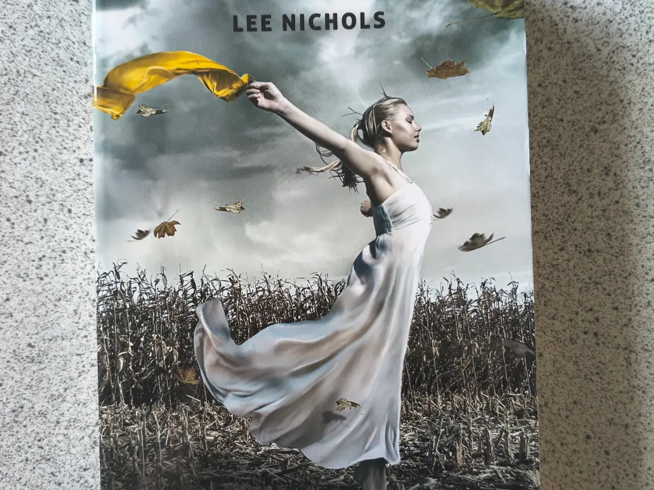 Billede 2 - Bogserie af Lee Nichols 