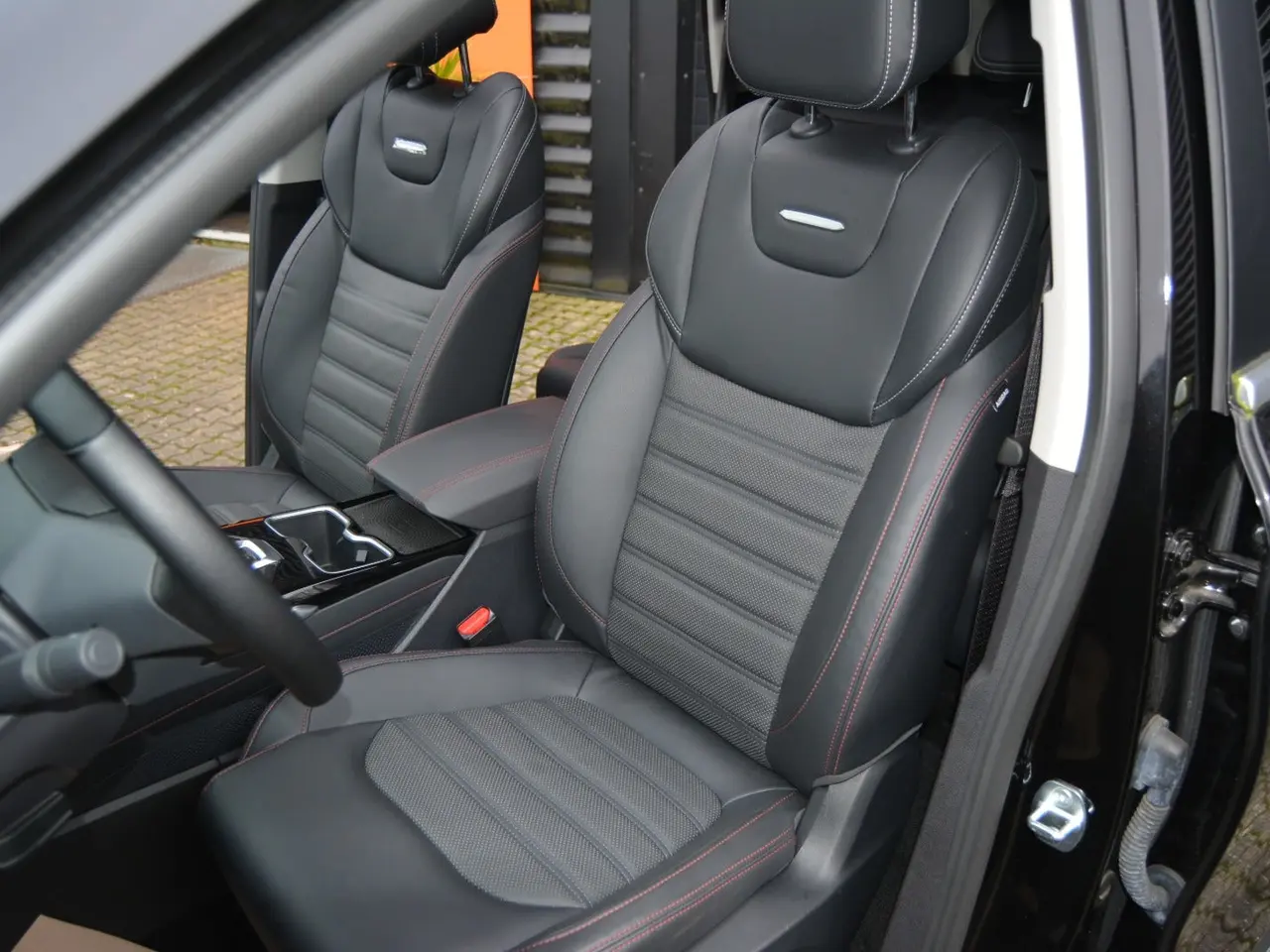 Billede 22 - Maxus Euniq6 70