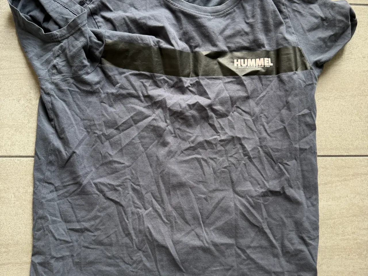 Billede 1 - Hummel T-shirt