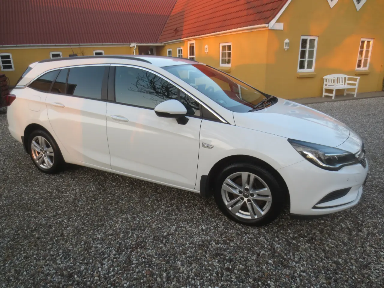 Billede 5 - Flot Opel Astra 1.6 CD St-car År 2018.