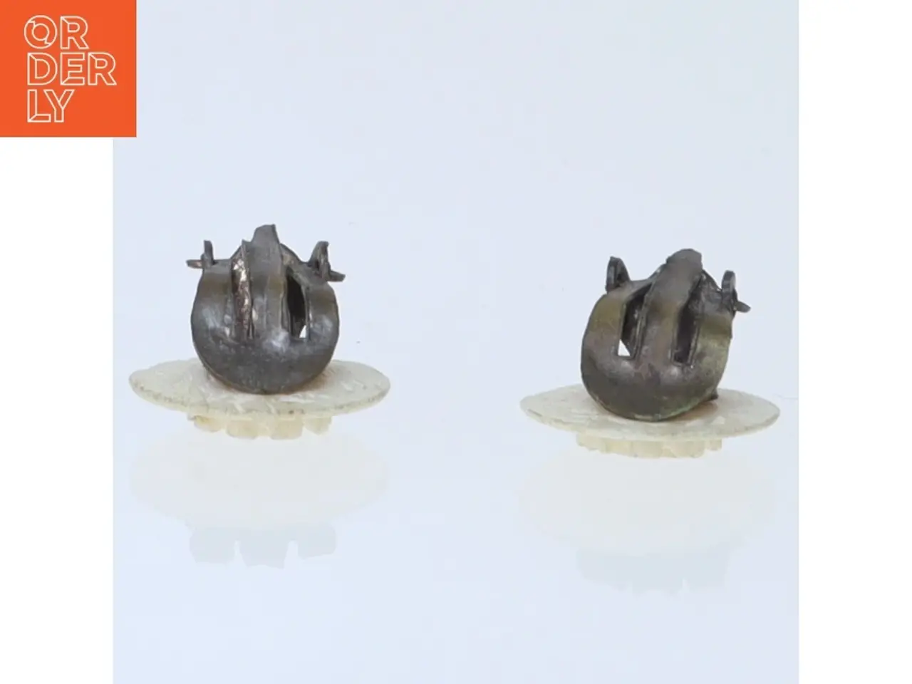 Billede 3 - Clips vintage øreringe med udskåret detalje (str. Ø 1,5 cm)