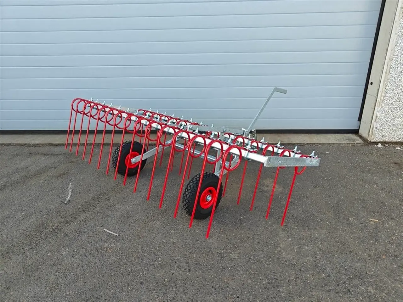 Billede 4 - Anker Bjerre Riven Gårdspladsharve 150cm Inkl. Kugletræk