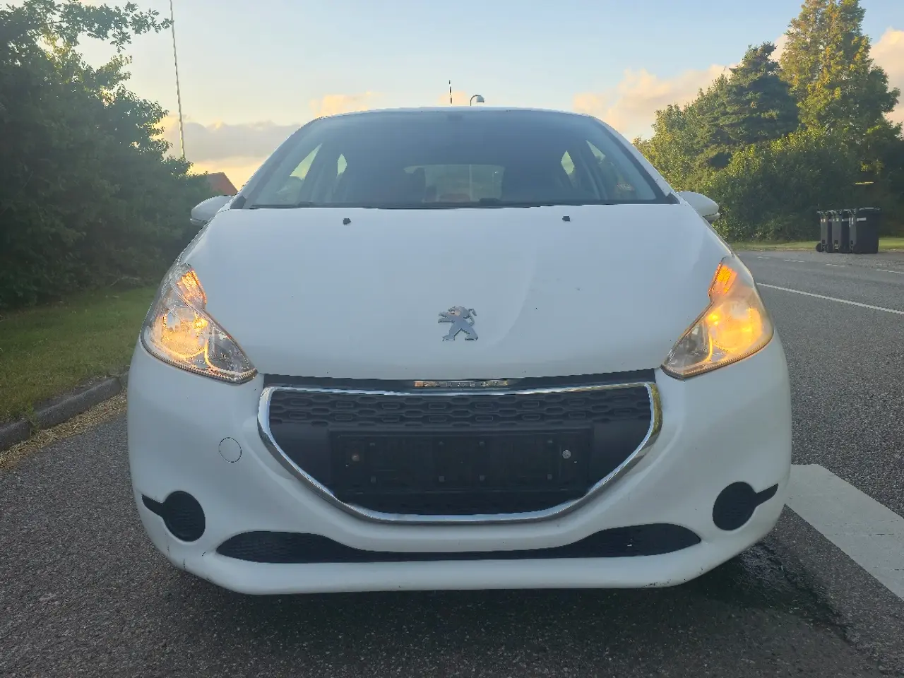 Billede 3 - Peugeot 208, årg 2015. Nysynet