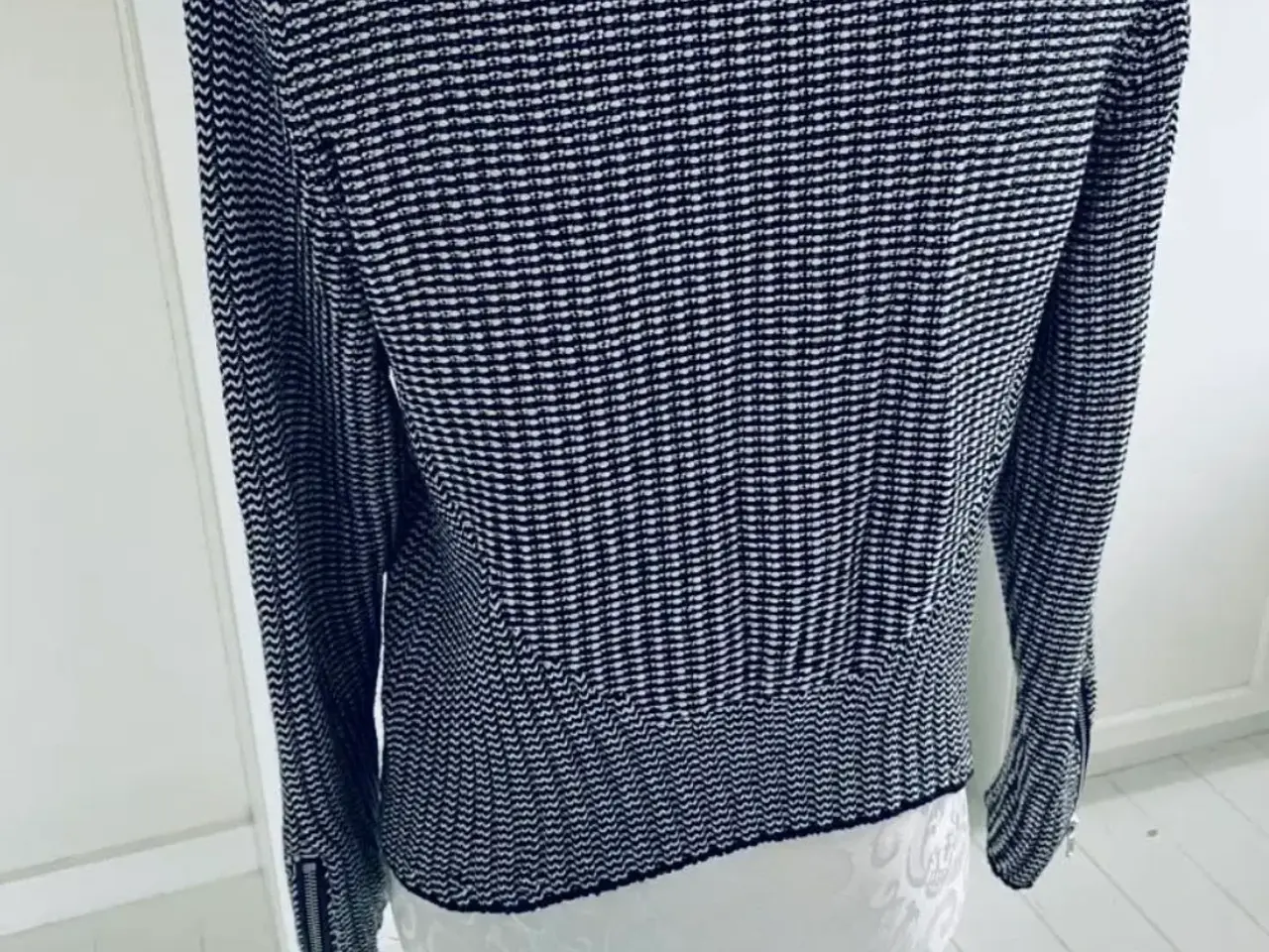 Billede 4 - Cardigan i god stand flot 