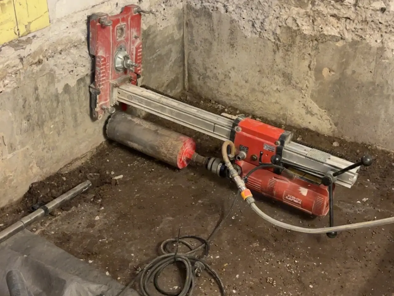 Billede 2 - UDLEJES - Hilti Kernebor/diamantbor