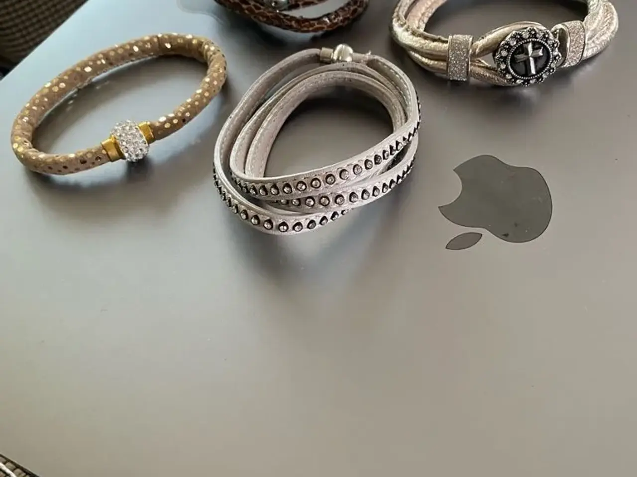 Billede 15 - Flotte armbånd