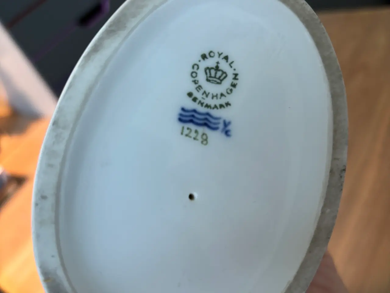 Billede 4 - Royal Copenhagen figur nr. 1228, Klodshans 