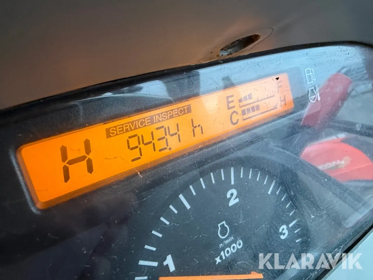Billede 9 - Traktor Kubota L4240 med kost