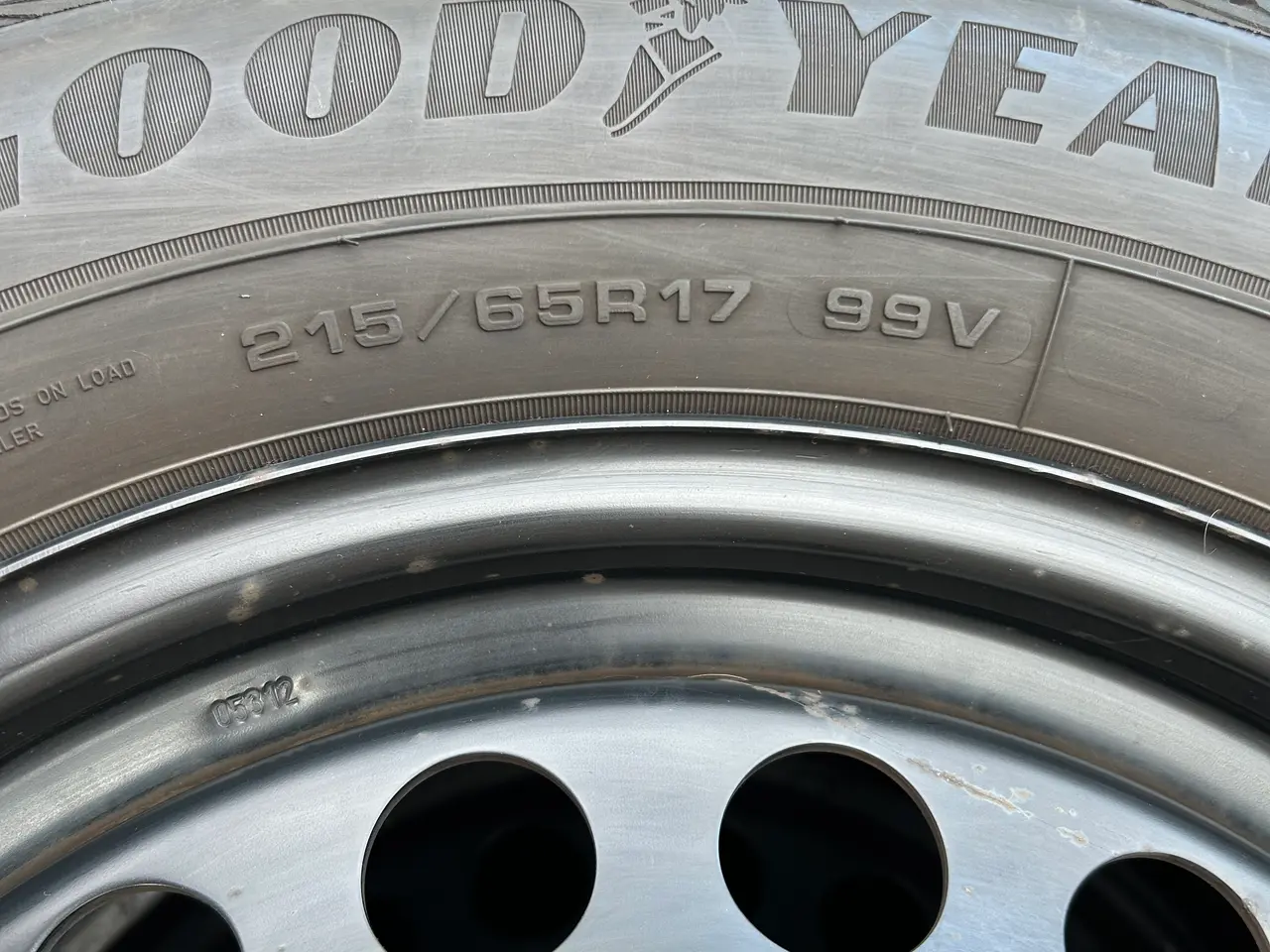 Billede 5 - Vinterdæk 215/65 R17 99V Original VW