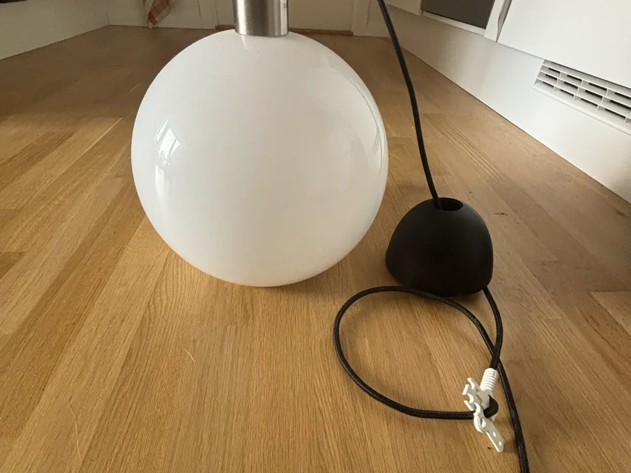 Billede 1 - Loftslampe i god stand