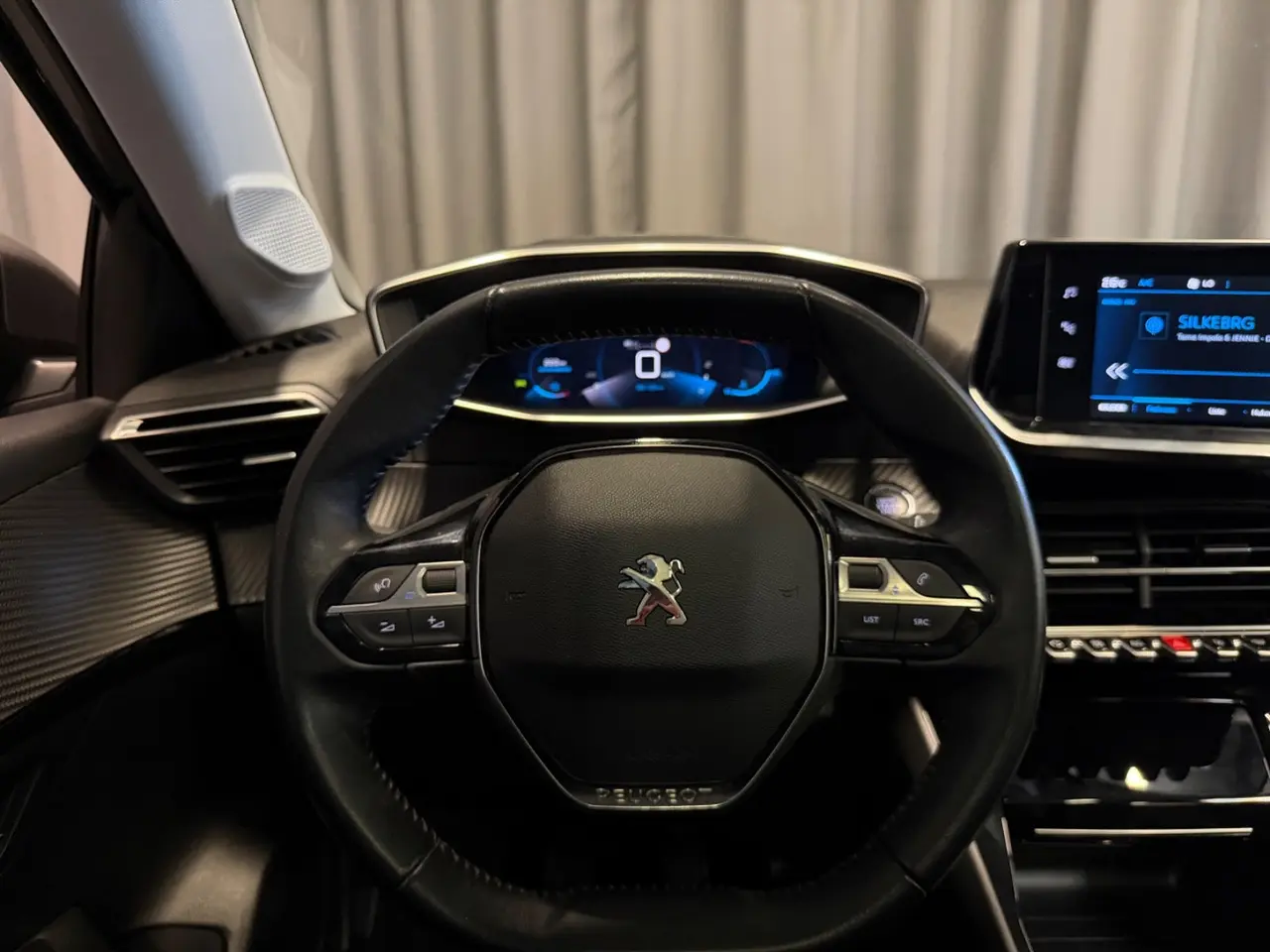 Billede 12 - Peugeot 208 1,2 PureTech 100 Allure Sky