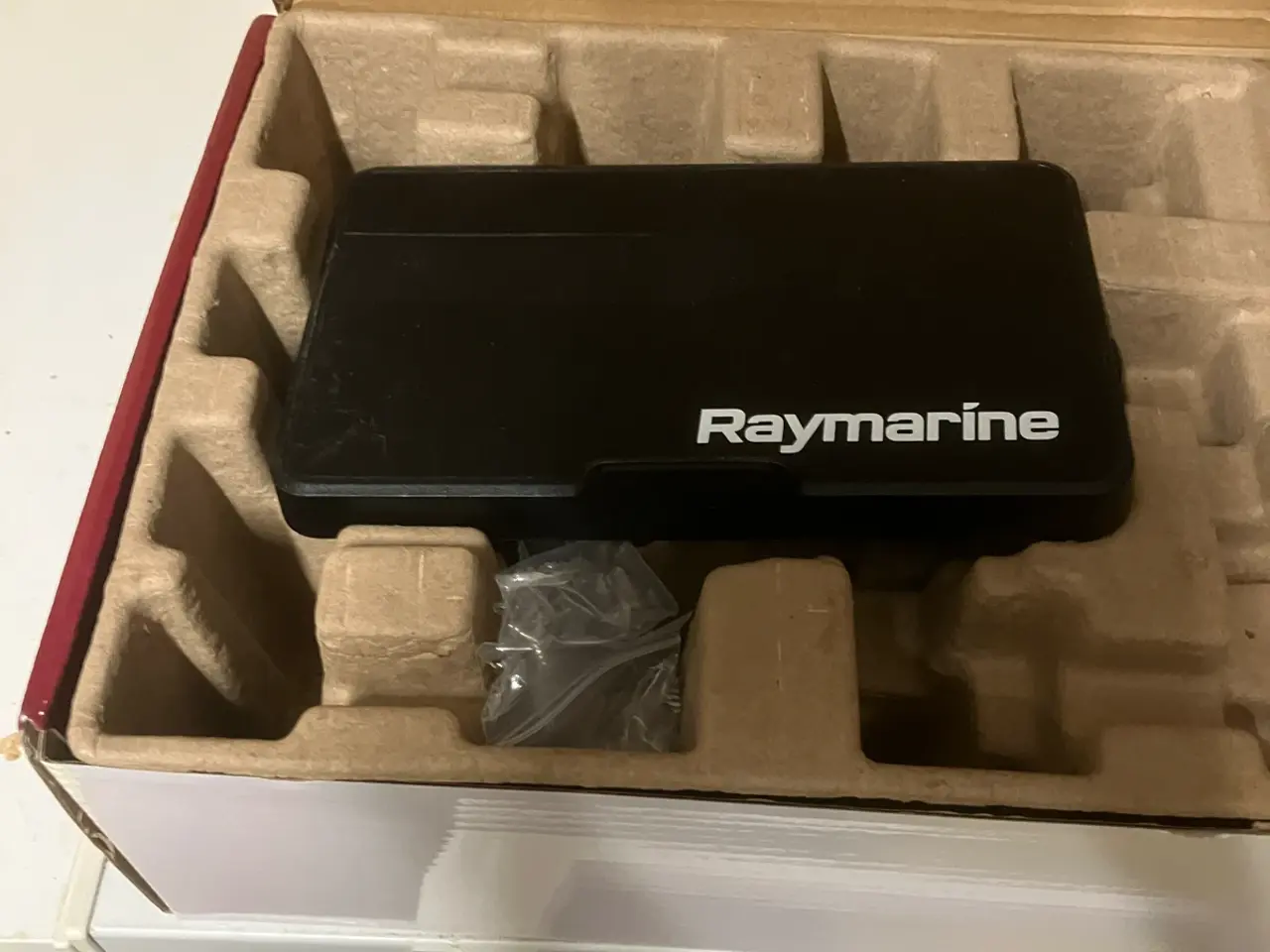 Billede 2 - Raymarine gps element 7S