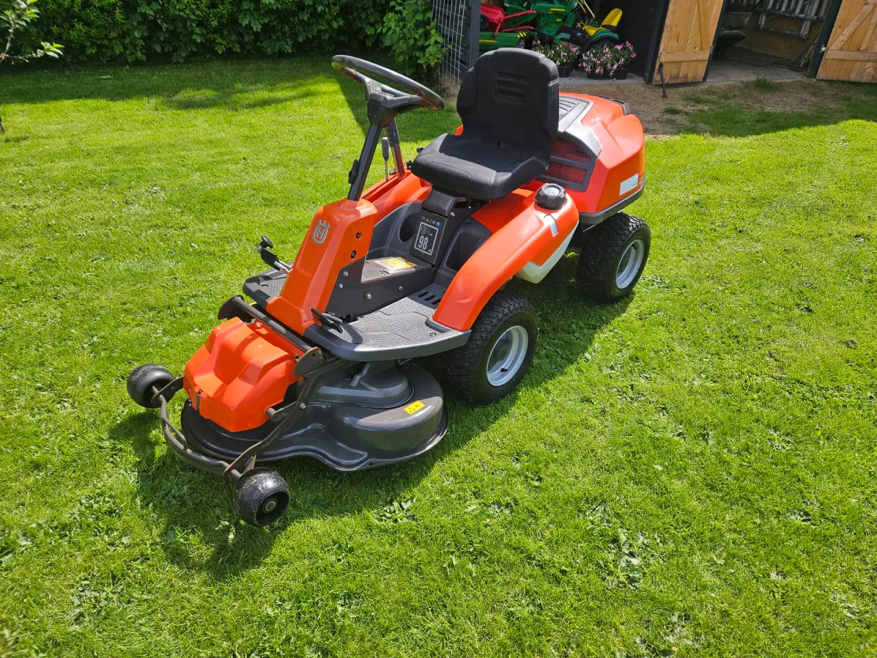 Billede 4 - Havetraktor / Havemaskine købes !!