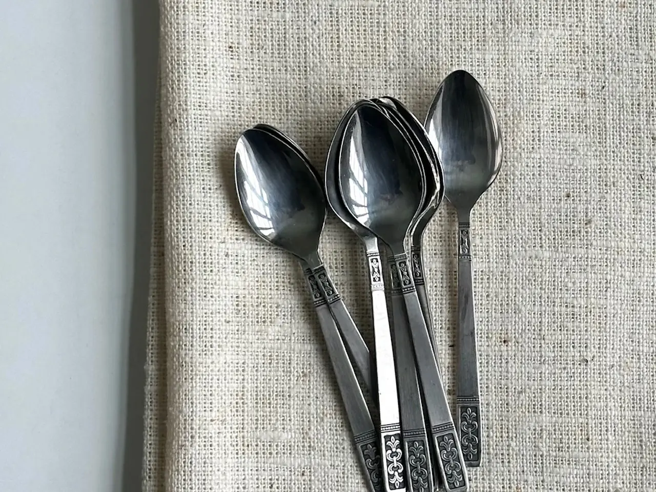 Billede 1 - Retro spiseskeer, rustfrit stål, 8 stk samlet